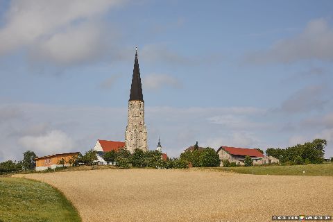 Gemeinde Zeilarn Landkreis Rottal-Inn Schildthurn Kirche Außen (Dirschl Johann) Deutschland PAN